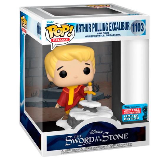 Ajándék ötlet  Deluxe Disney The Sword in the Stone Arthur Pulling Excalibur Exclusive #1103  15 cm figura